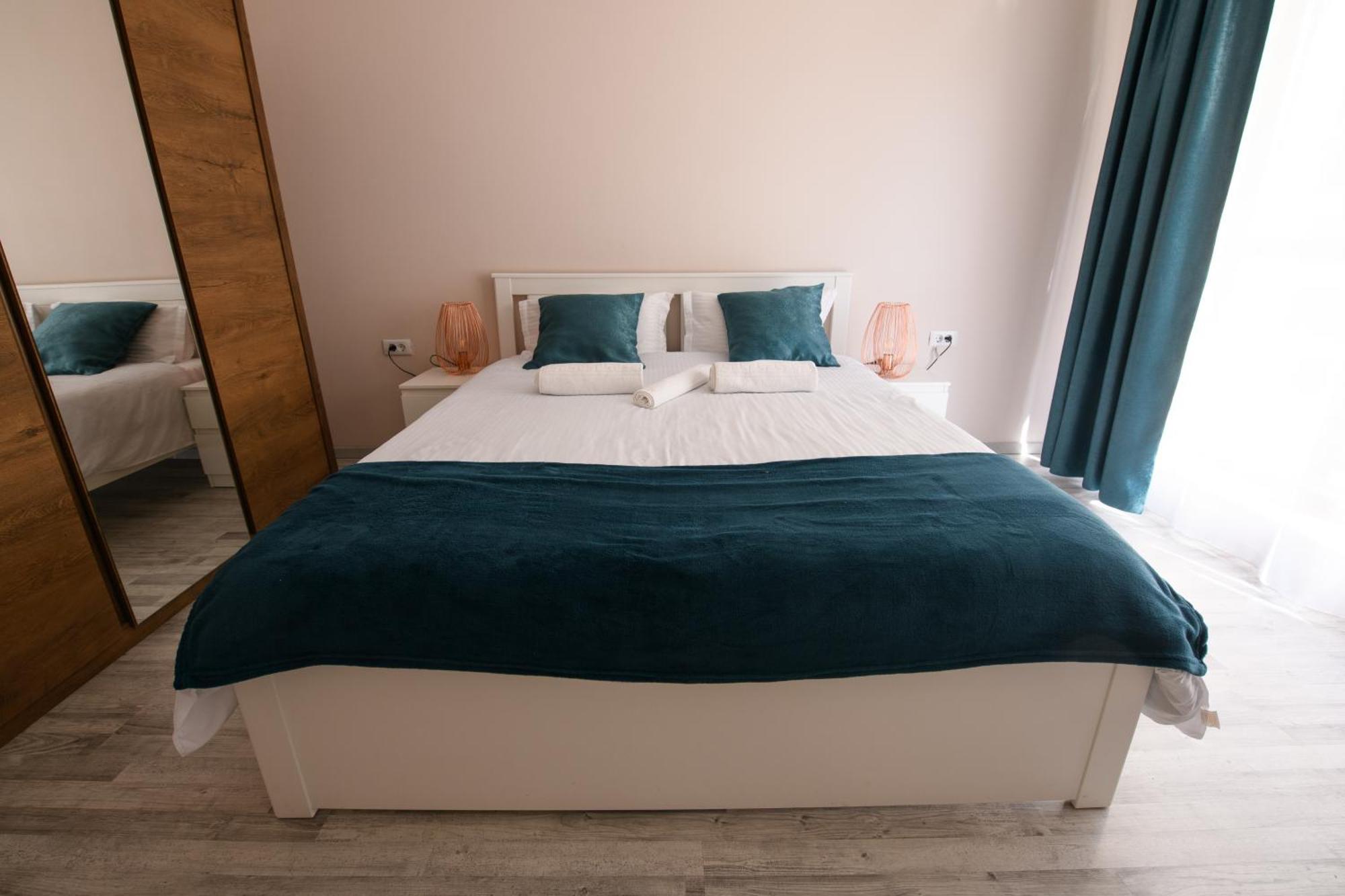 Smart Living Plaza Apartment บูคาเรสต์ ภายนอก รูปภาพ